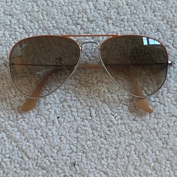 Ray Ban Aviator Sunglass with Orange and White Rim - Picture 4 of 5